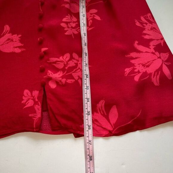 Chelsea28 Red Floral Button Front Dress size Medium - Picture 12 of 15
